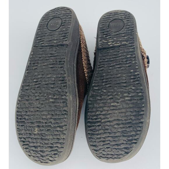 Womens Shoes Size 9 Flats Brown Slippers Leather Clogs Sweater Collar Button - Picture 2 of 10